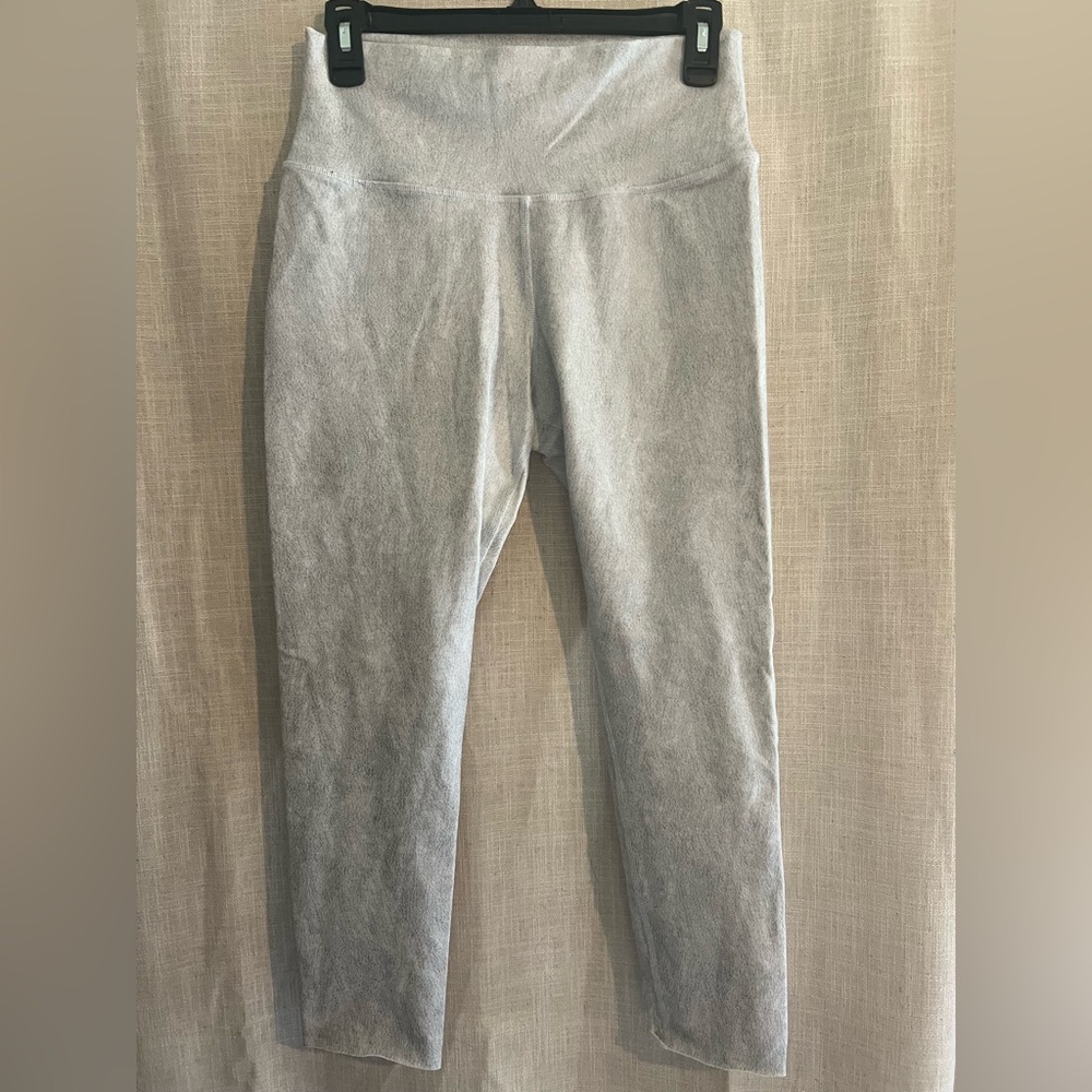 ALO Yoga Gray Leggings Soft and Classic